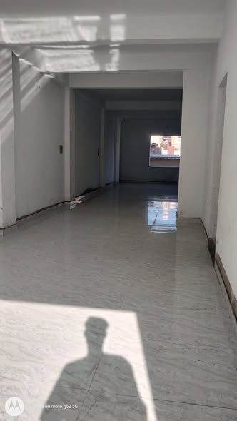 Commercial Hall for Rent in Ujjain – Prime Main Road Location near 2 Talab Main Road, Ujjain